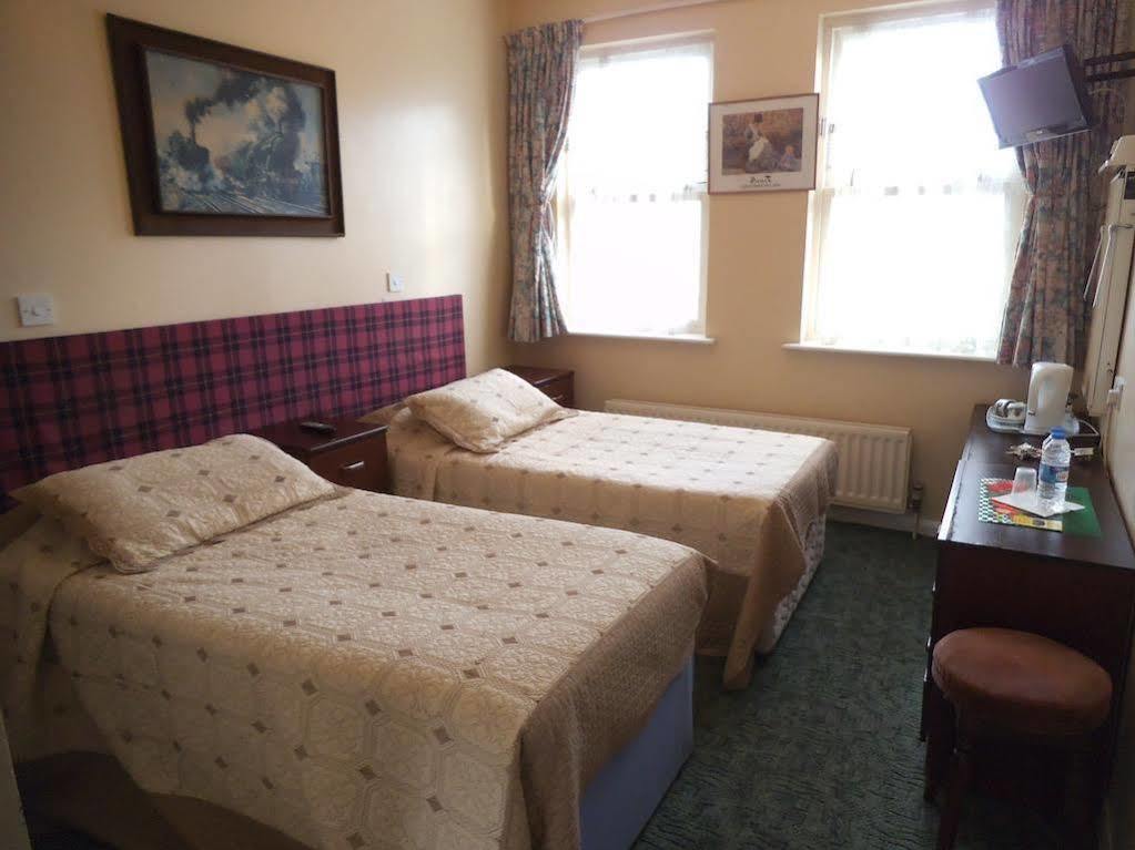 Fountain House Hotel هايس المظهر الخارجي الصورة